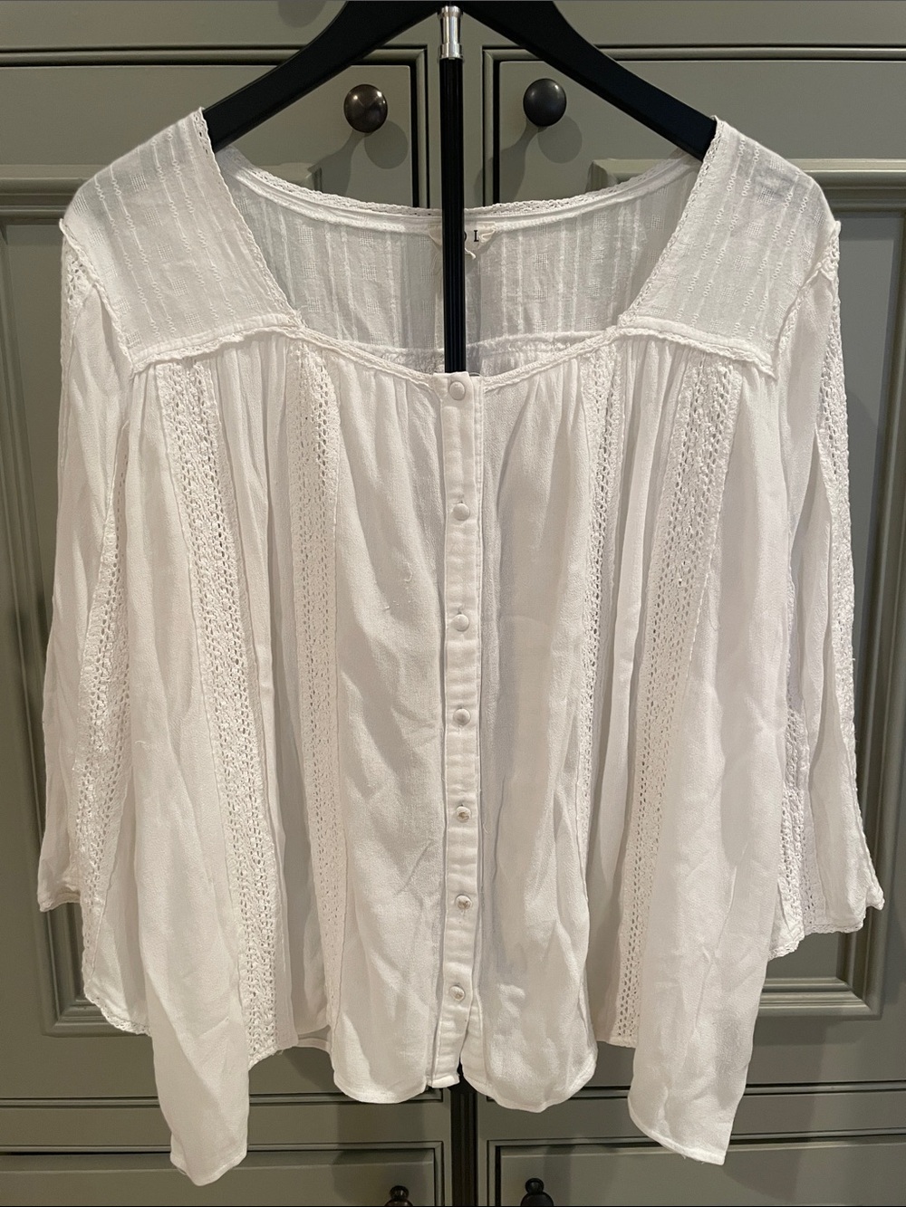 POL White Boho Crochet Lace Button Front Peasant Blouse Cottagecore Boho Coastal